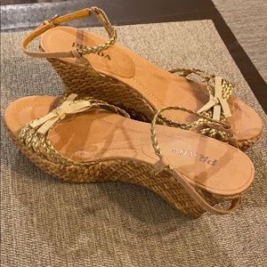 Wedge sandals